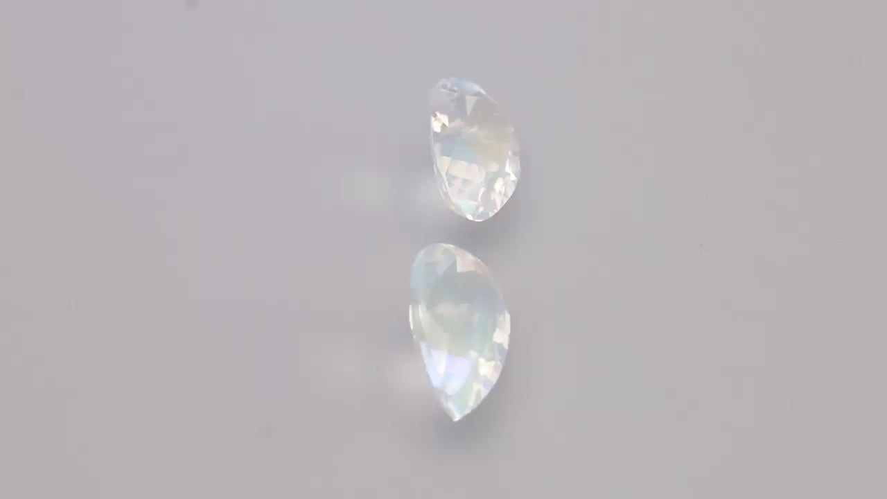 Rainbow Moonstone 3.99 ct